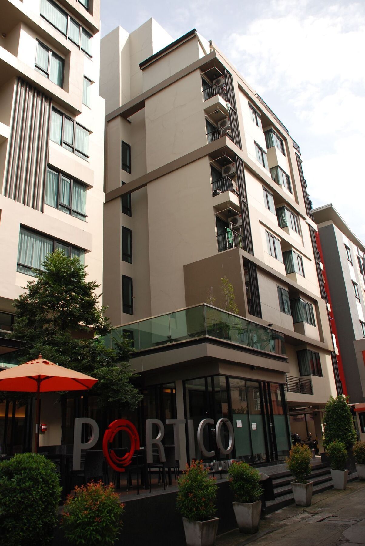 Portico Residence Ratchada 36 Nonthaburi Exterior photo